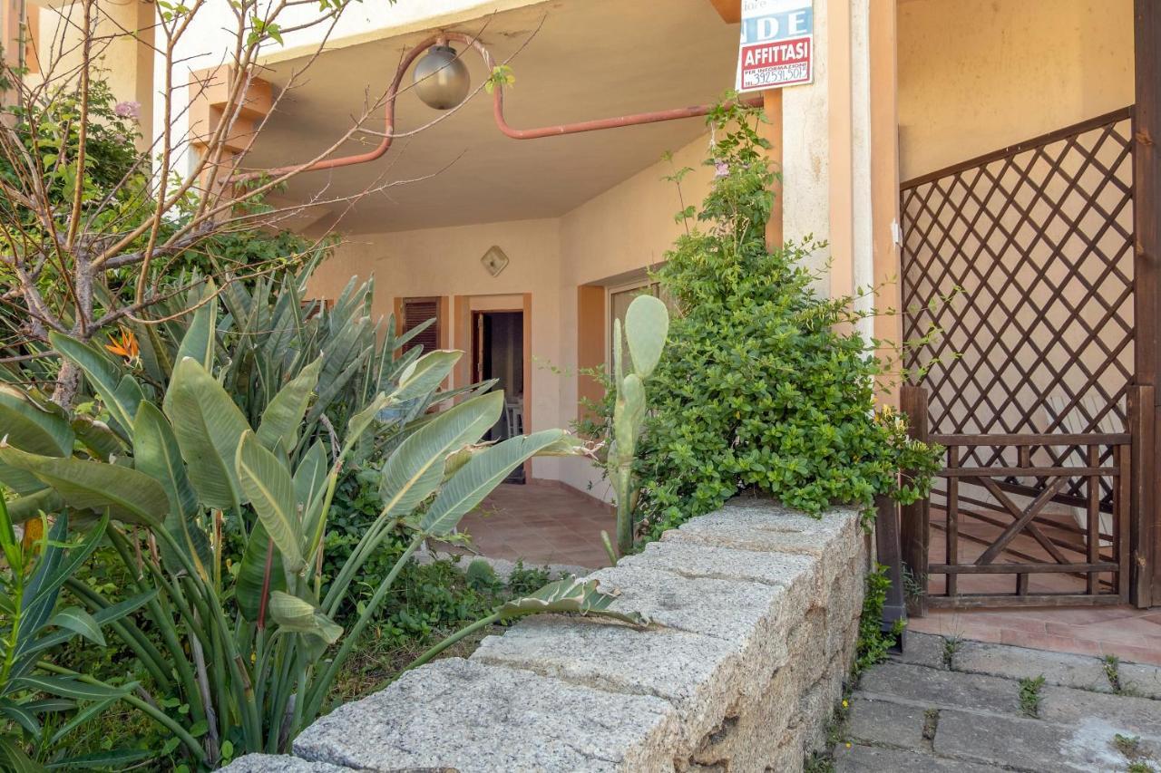 Orso Residence Palau Bagian luar foto