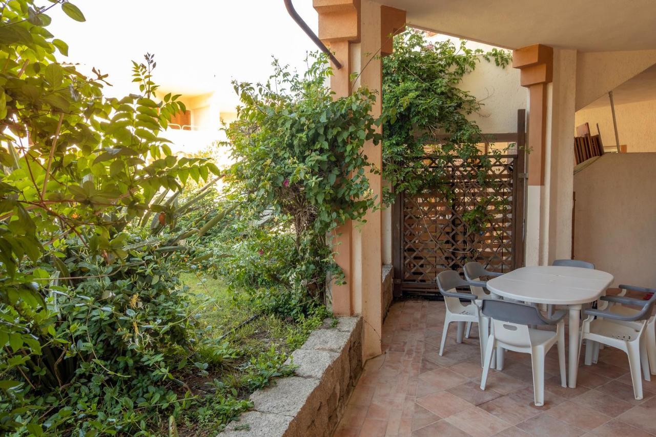 Orso Residence Palau Bagian luar foto