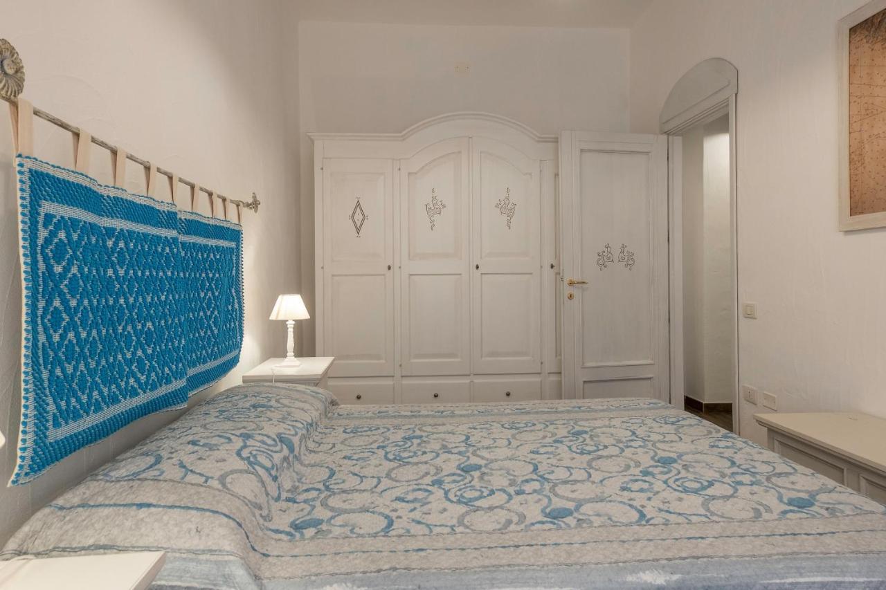 Orso Residence Palau Bagian luar foto