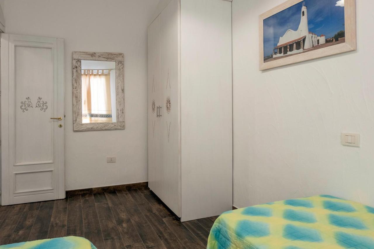 Orso Residence Palau Bagian luar foto